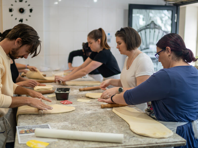 Fun Classes in SF That Make Great Gifts for Bakers
